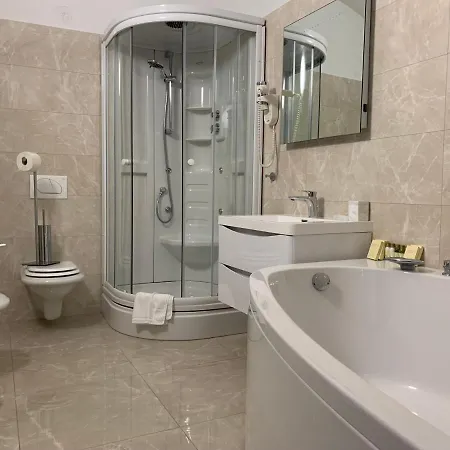 Penzion Castello Rausch 4*