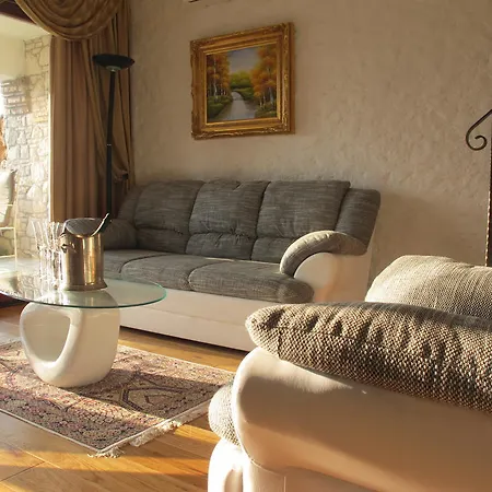 Penzion Castello Rausch Valkarin