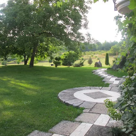 Vendégház Castello Rausch