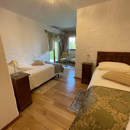 Castello Rausch 게스트하우스 4*