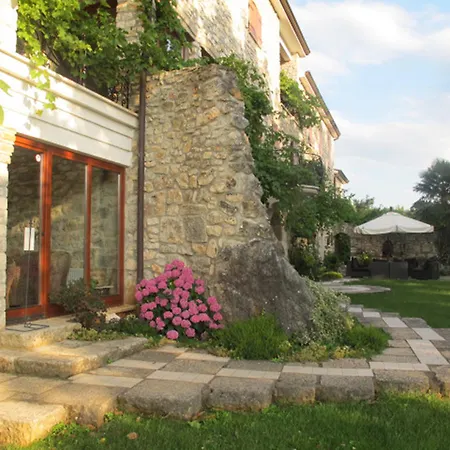 Castello Rausch Valkarin