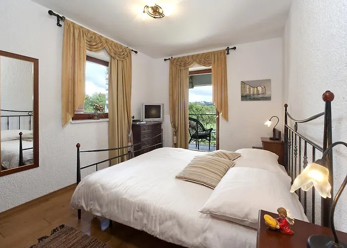 Castello Rausch Valkarin